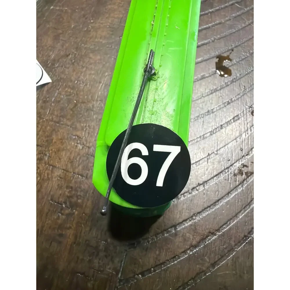HO Scale Desire Street Trolley Car Non-Powered Green Streetcar Model Train Vtg